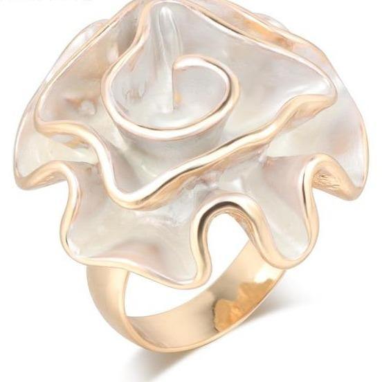 White Enamel Glazed Cocktail Ring (resizable).