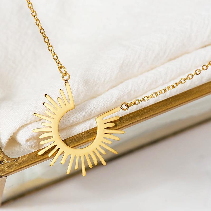 Surya Gold/Silver Plated Pendant Necklace.